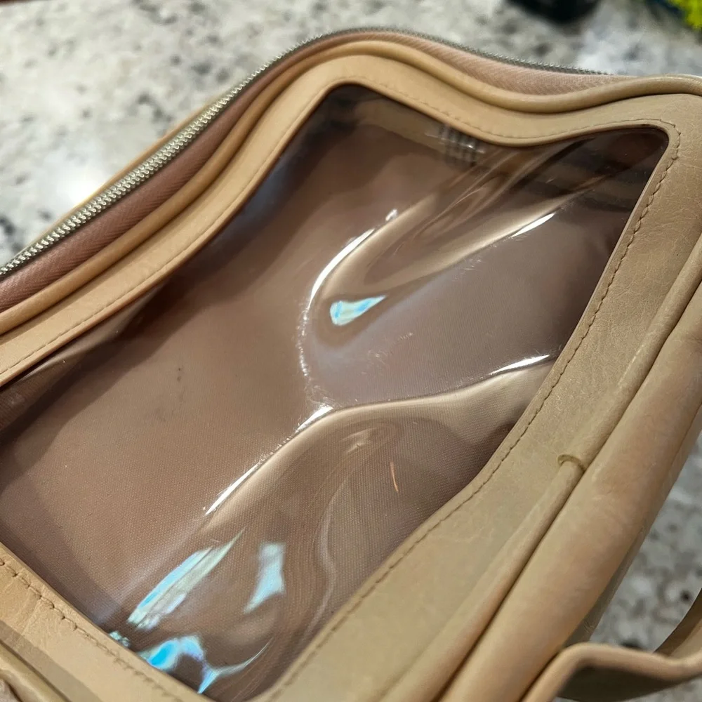 Beis The On the Go Essentials Case - Beige - Picture 7 of 9